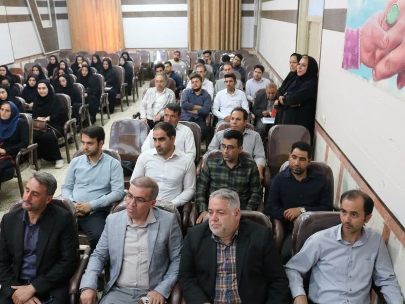 زاهد محمودی: مدرسه نباید به «نمره‌محوری» محدود شود./ معاونان پرورشی سکانداران نشاط و هویت‌بخشی در مدارس هستند