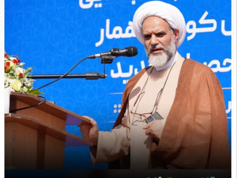 دانش آموزان امروز، وارثان ایثار دیروز و سازندگان اقتدار علمی فردای ایران هستند