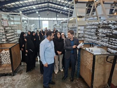 آشنایی دانش آموزان با ظرفیت های تولیدی ارس در بازدید از دو واحد صنعتی